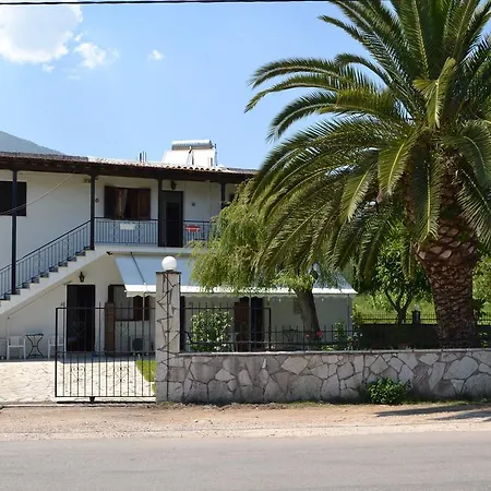 Dimitra Apartment *